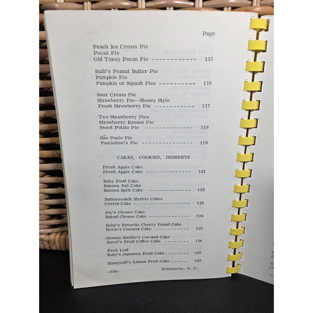 Ben Avenue Free Will Baptist Church Cookbook Kannapolis NC 1978 Missionaries - Picture 16 of 16